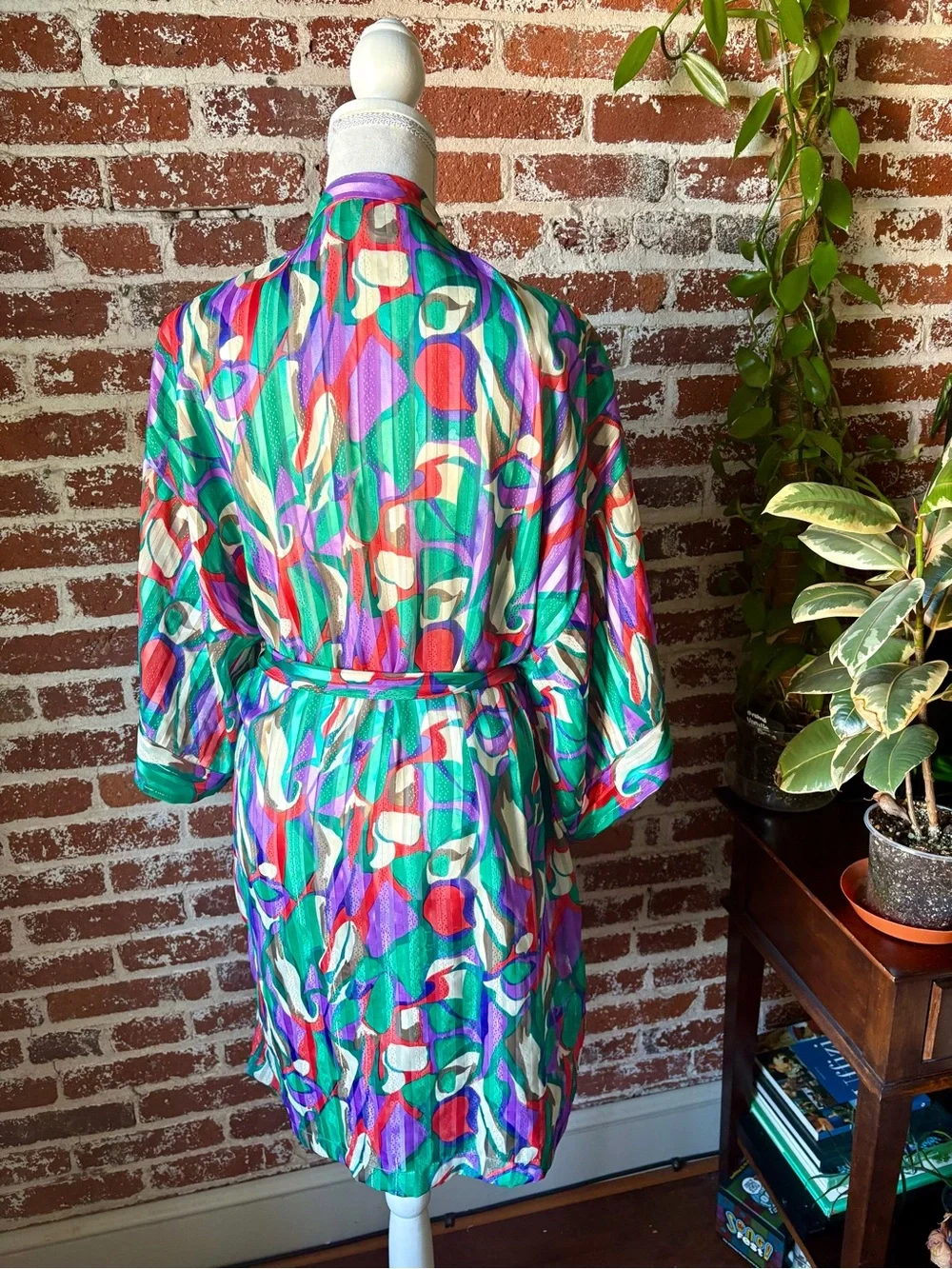 Vintage 80s/90s Cacique lingerie robe